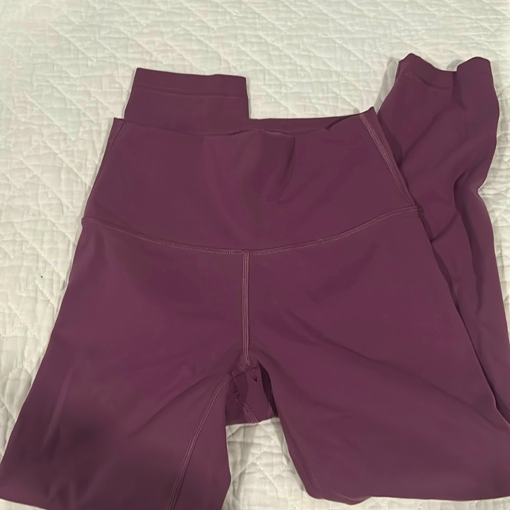 lululemon leggings alight in color ripstop size (0-2)